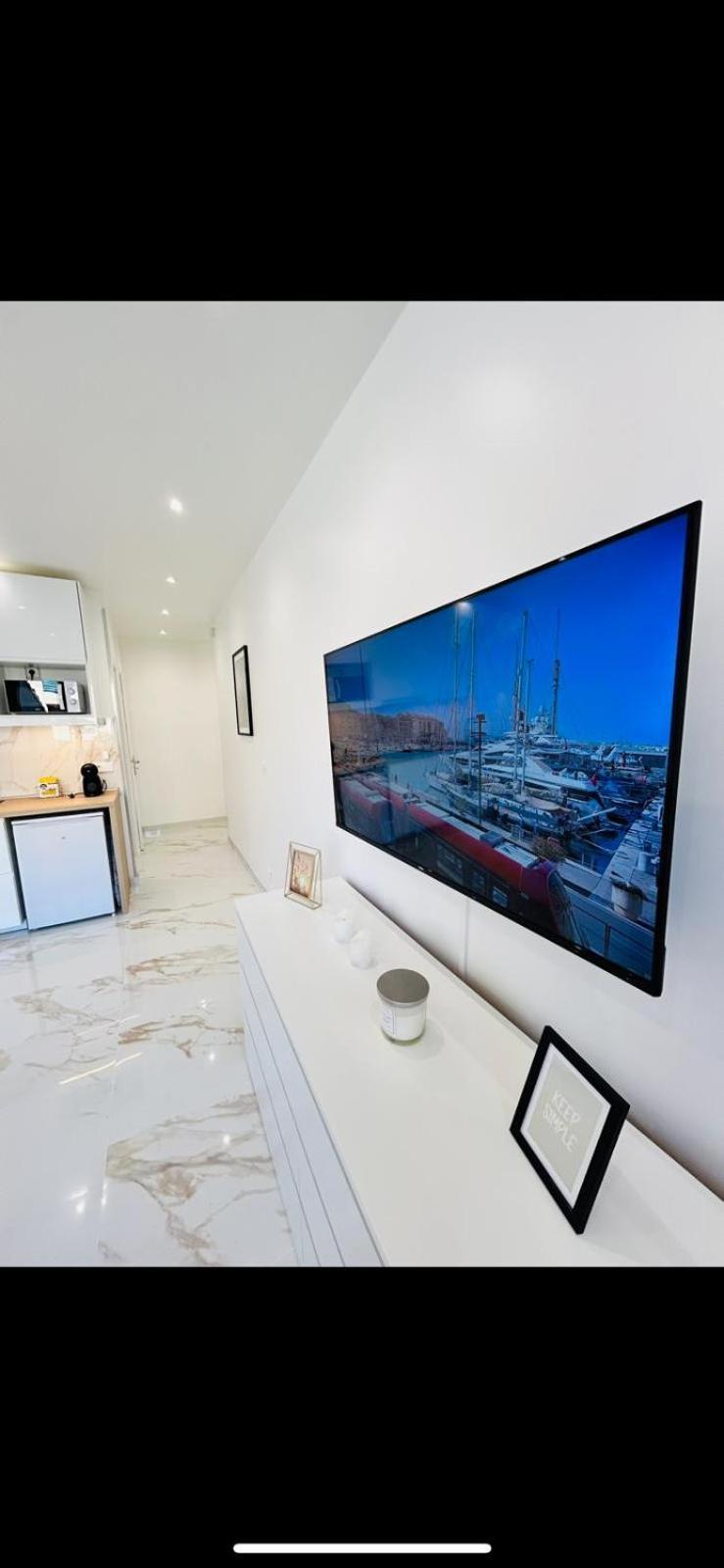 Appartamento Studio Promenade Des Anglais Nizza Esterno foto