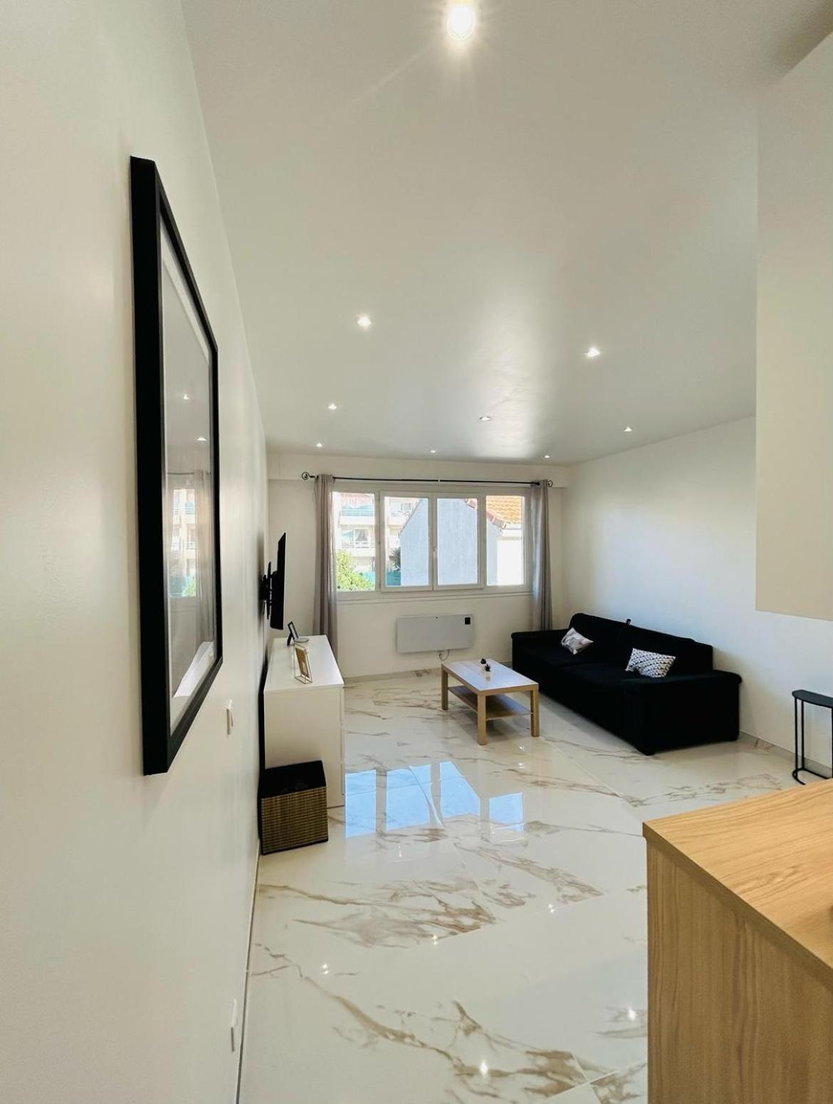 Appartamento Studio Promenade Des Anglais Nizza Esterno foto
